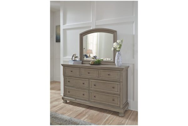 Lettner Light Gray 5 Pc. Dresser, Mirror, California King Sleigh Bed - Image 4