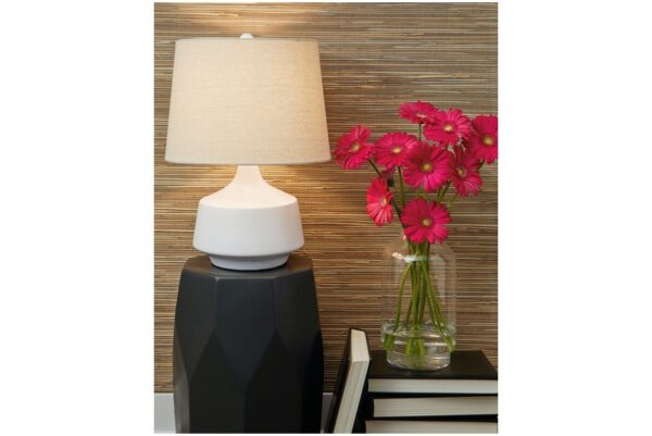 Acyn White Ceramic Table Lamp - Image 2