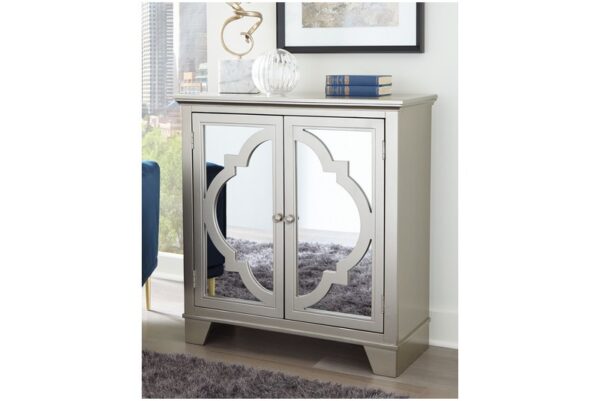 Wyncott Champagne Accent Cabinet - Image 2