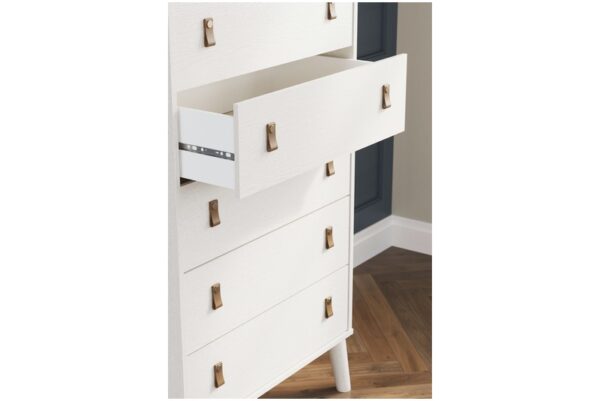 Aprilyn White Five Drawer Chest - Image 10