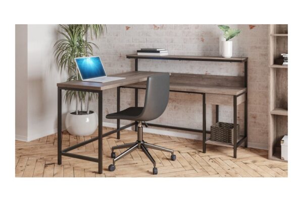 Arlenbry Gray L desk With Storage - Image 2